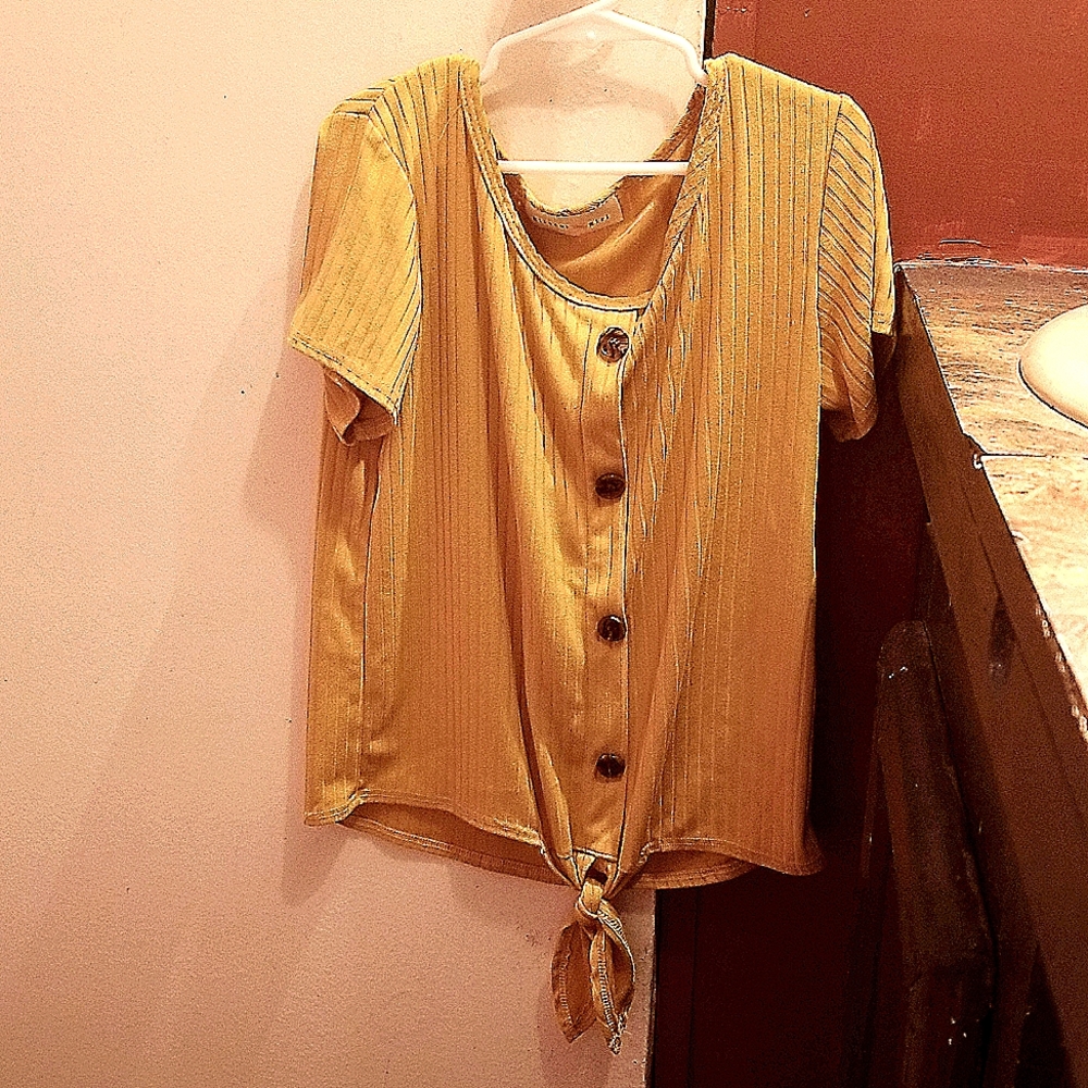 Yellow button shirt